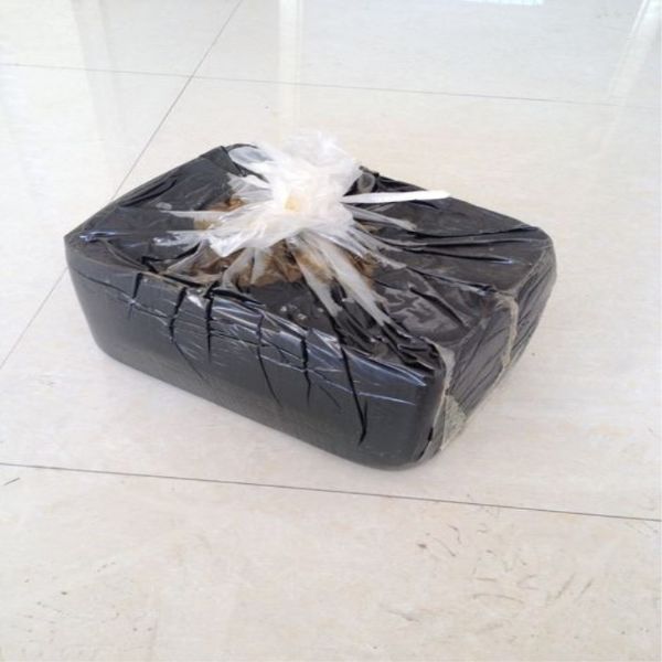 沥青灌缝胶灌胶效果检验