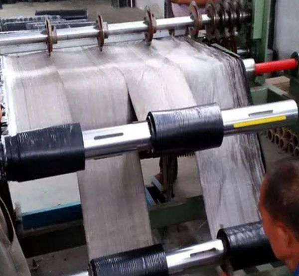 抗裂贴的用途及作用"b0d8773b22c4de799f6d97078a0dda9.png"