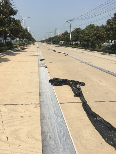 抗裂贴的施工指南及施工注意事项"cc3100436d73e68953fa0af7cbb6e75.jpg"