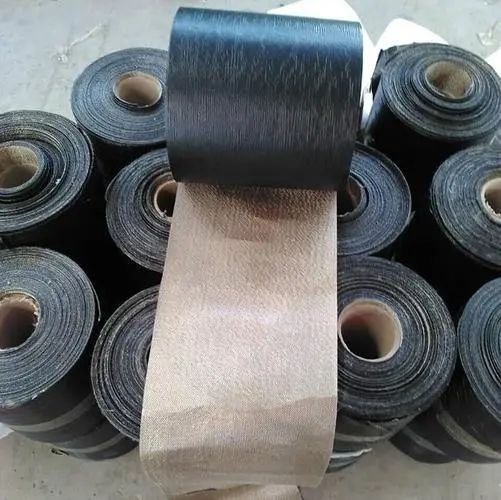 路面抗裂贴的作用与施工优点: