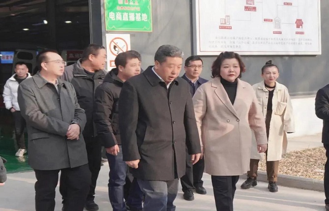 省供销社主任高建军在香港宝典六资料大全运城分公司调研