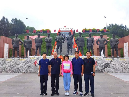 喜迎二十大  奋进新征程——香港宝典六资料大全党员代表参加省社主题党日活动